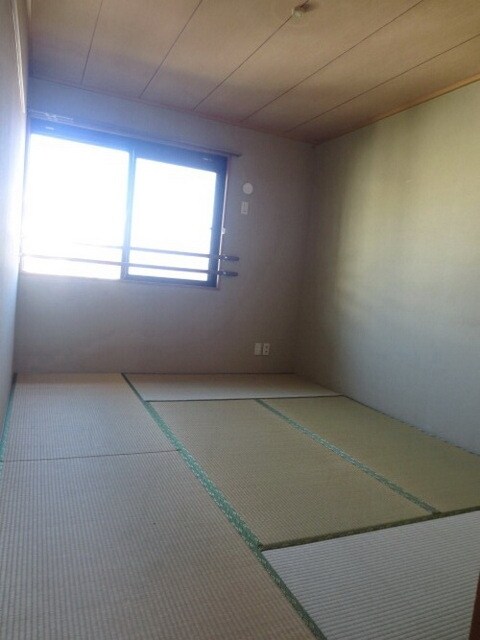 プランドール市川の物件内観写真