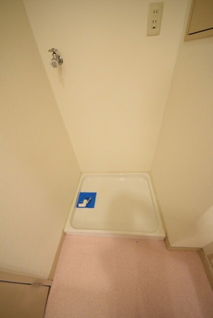 リズ市川平田の物件内観写真