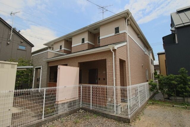 シェリールの物件外観写真