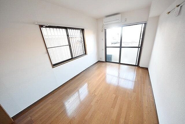 グランフィールド行徳の物件内観写真