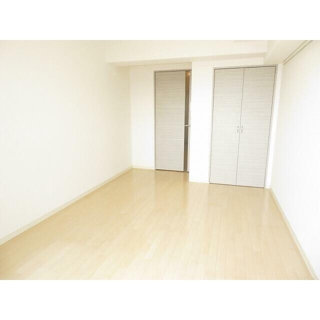 レジディア浦安の物件内観写真