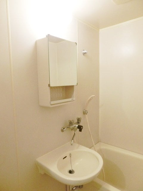 メゾンコムラの物件内観写真