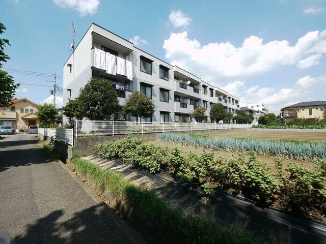 グリーンパークマルオカの物件外観写真