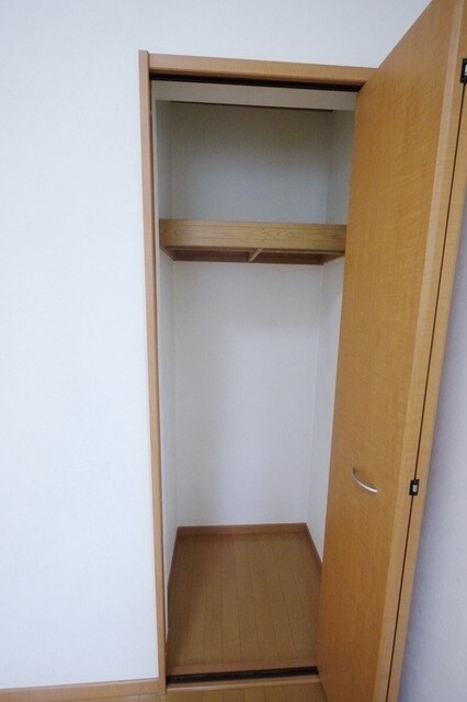 メゾンモデルノパドレの物件内観写真