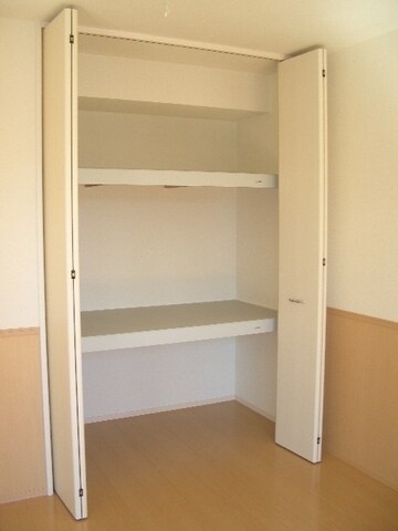 ソレアードＢの物件内観写真