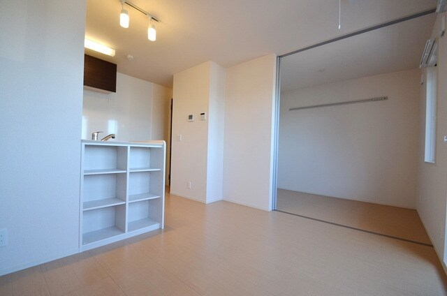 クレスト登戸の物件内観写真