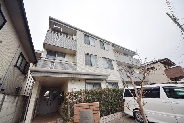 アークボヌールの物件外観写真