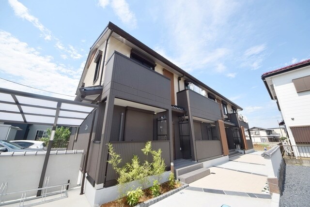 カメリアの物件外観写真