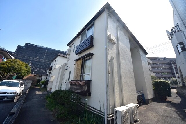 コーポ　エムの物件外観写真