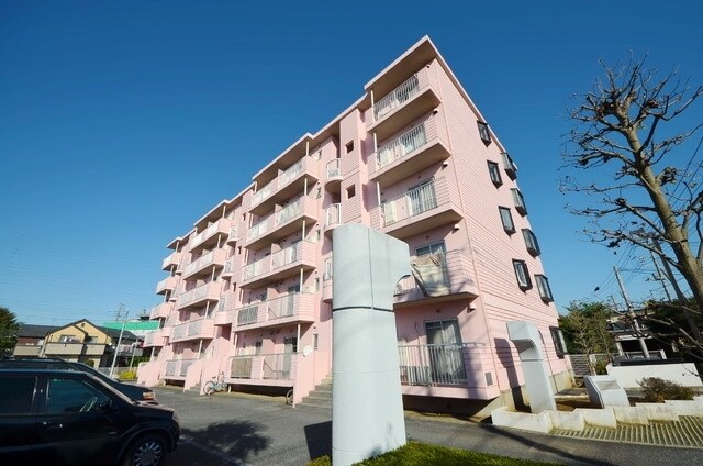 セジュールマンションの物件外観写真