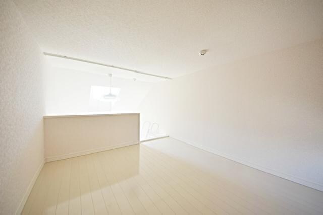 サンヴィレッジ新川崎の物件内観写真