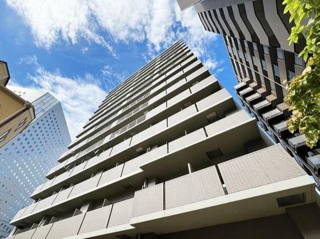 サンリバーオオモリの物件外観写真