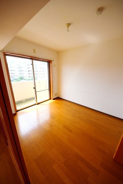 ルミエール妙蓮寺IIの物件内観写真