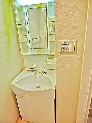 いずみマンションIIの物件内観写真