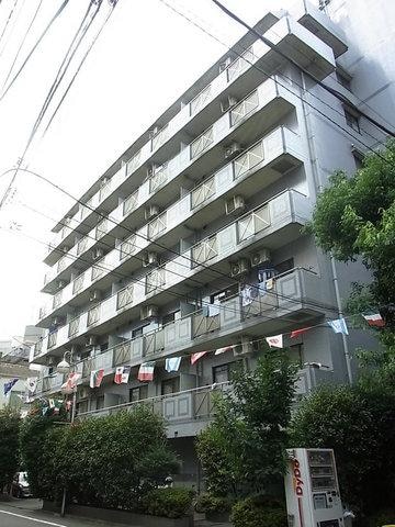 マンション白陽の物件外観写真