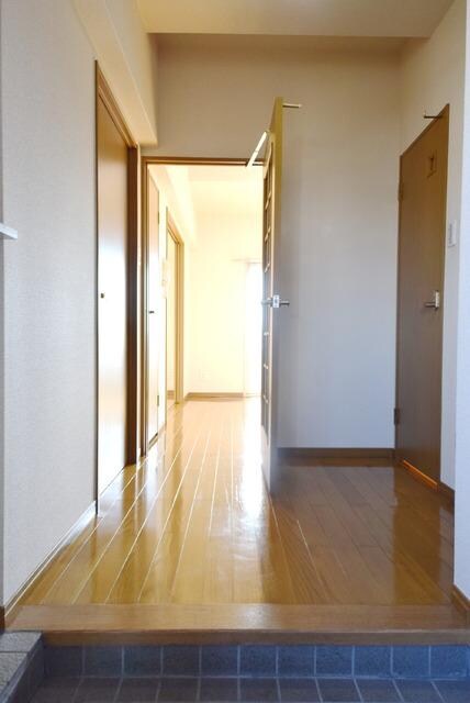 アブレスト西日暮里の物件内観写真