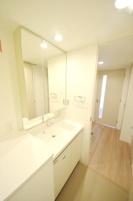 レジディア文京本郷IIIの物件内観写真