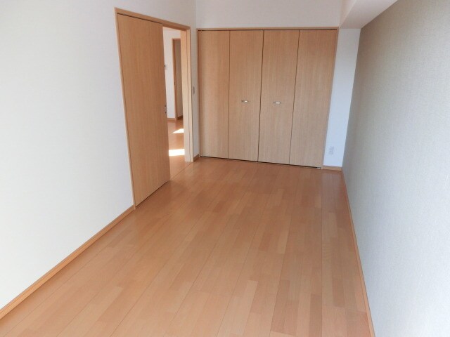 セルティスコートの物件内観写真