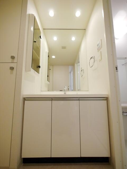 グレイスコート志村三丁目の物件内観写真