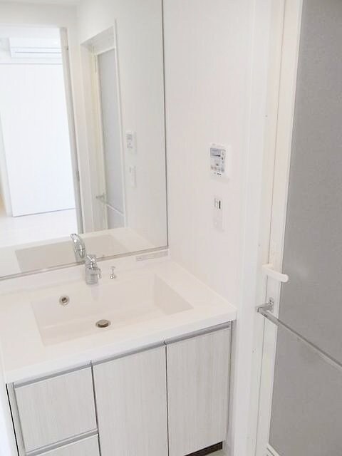 コンフォリア東池袋ＥＡＳＴの物件内観写真