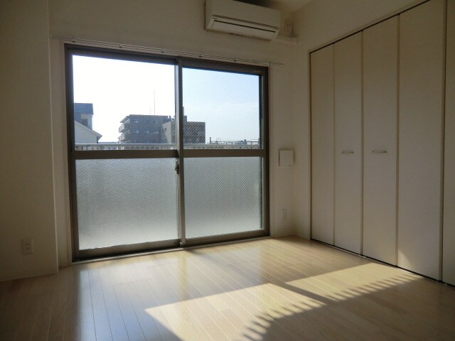 スカイラグーナの物件内観写真