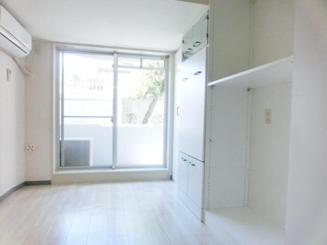 エマーレ中野新橋の物件内観写真