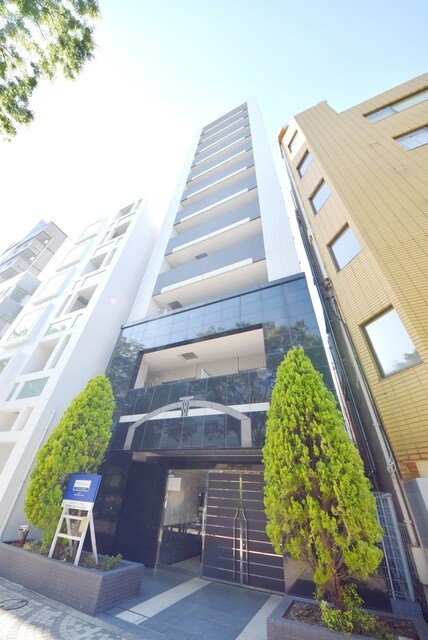 レジディア神楽坂の物件外観写真