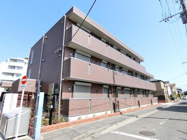 レッドアイの物件外観写真