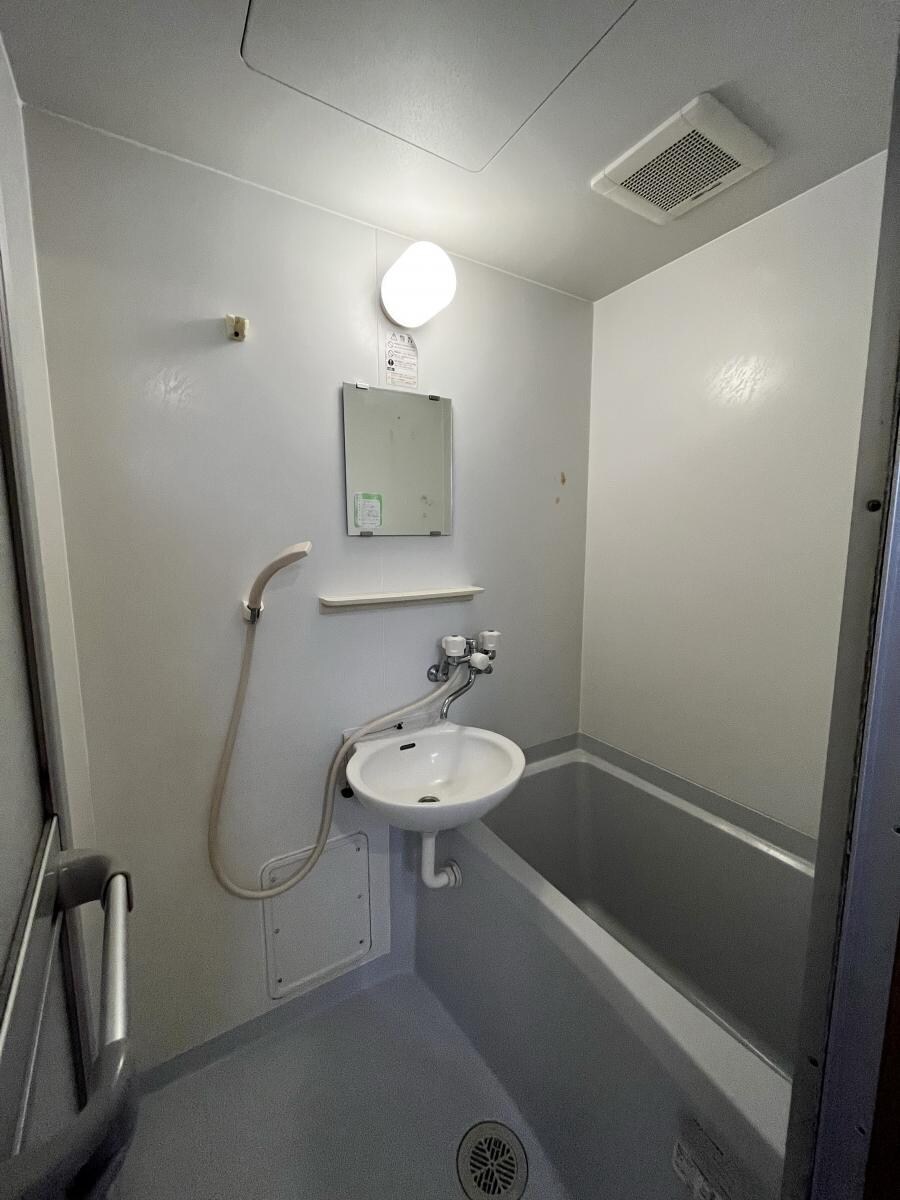 ホームタウンハウス坂町の物件内観写真