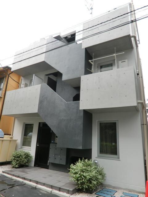 プリエール諏訪の物件外観写真