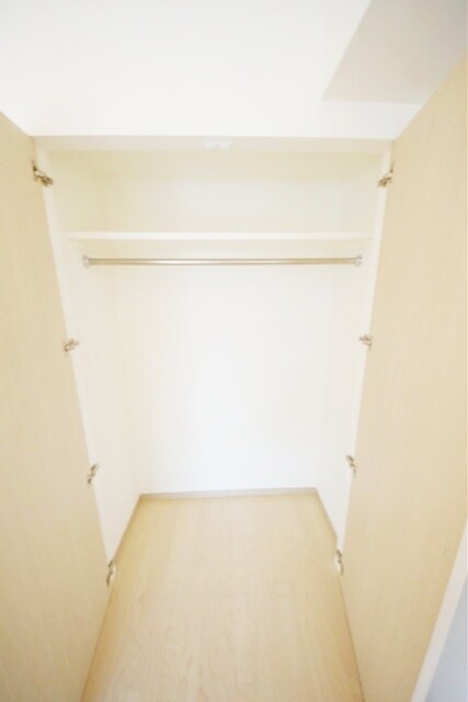 グランハイツ東新宿の物件内観写真