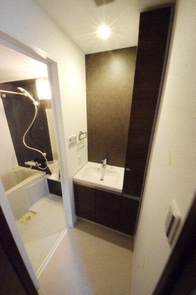 カリーノ入谷の物件内観写真