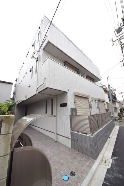 プラカーサの物件外観写真