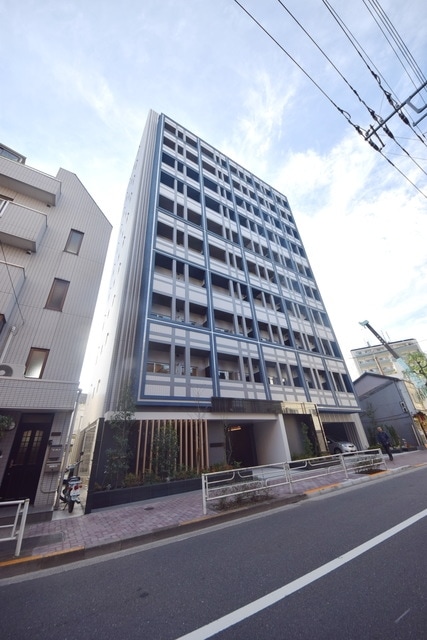 コンフォリア台東根岸の物件外観写真