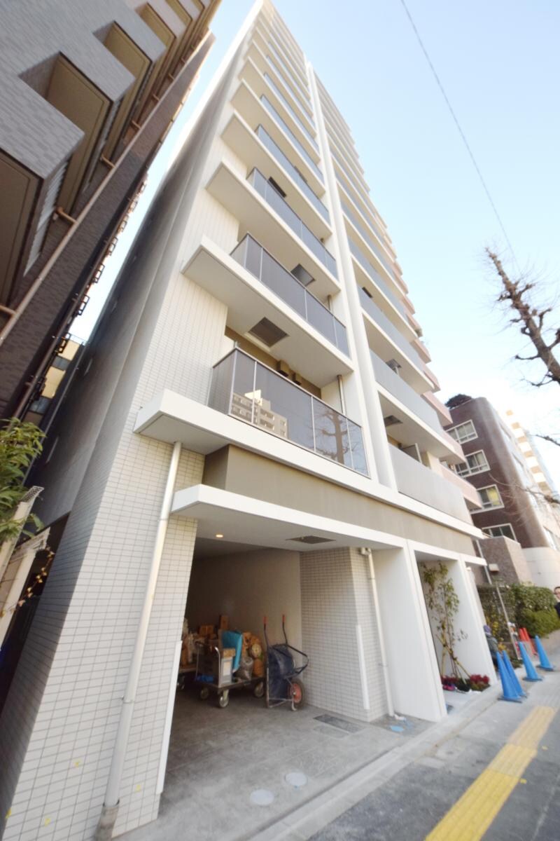 ライトテラス上野の物件外観写真