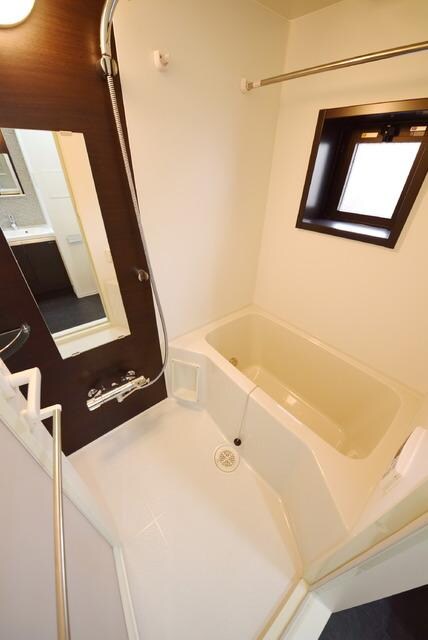 ジーベック東日暮里ノースの物件内観写真