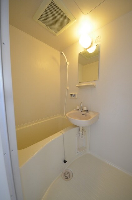 レジディア文京湯島IIの物件内観写真