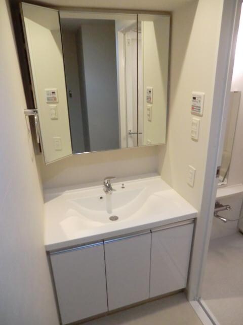 カスタリア荒川の物件内観写真