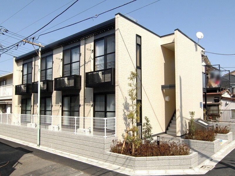 レオパレスアンソレイユの物件外観写真