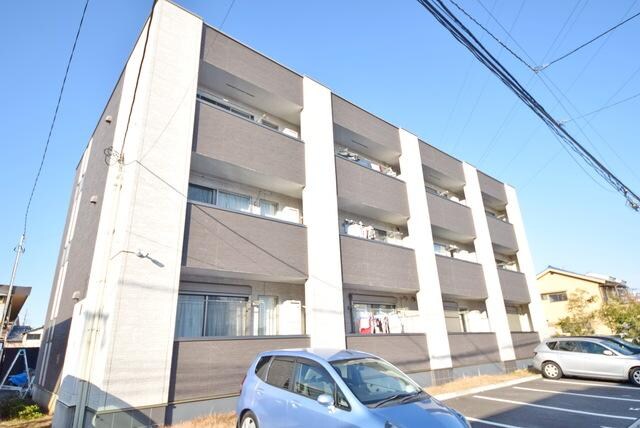 サンフライトの物件外観写真