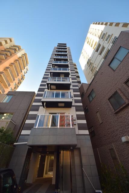 プレセダンヒルズ北千住IIの物件外観写真