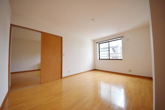 サンライズヤマトの物件内観写真