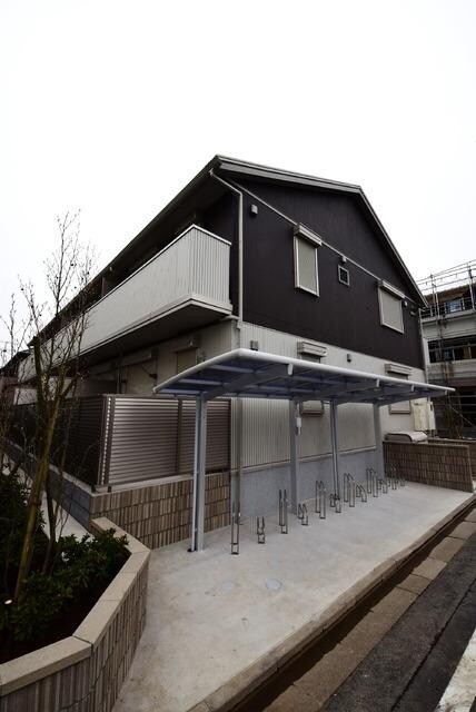 studio 819の物件外観写真