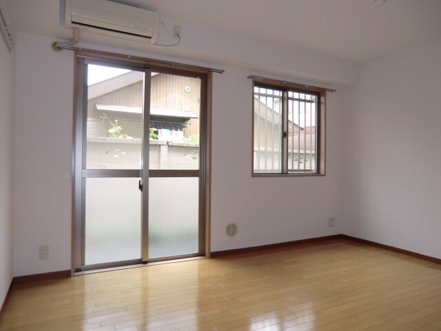 エトワール竹ノ塚の物件内観写真