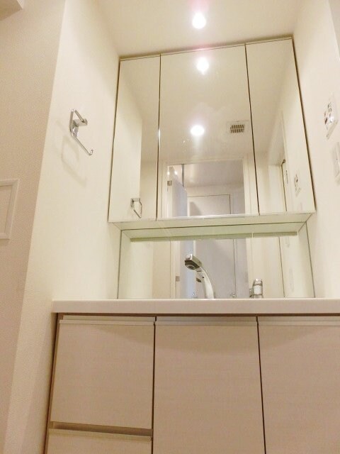 EPIC Higashi Nihonbashi Residenceの物件内観写真