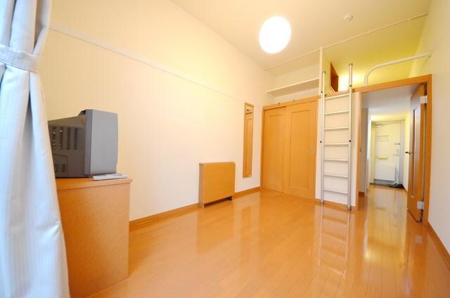 レオパレスブルーメン東川口の物件内観写真