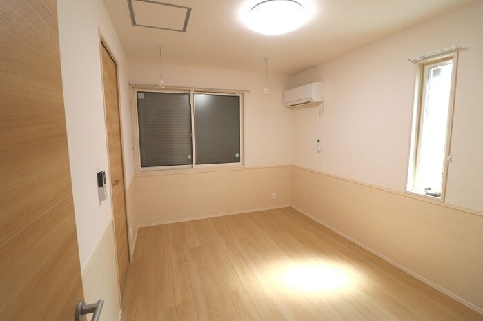 コンフォールの物件内観写真