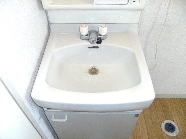 ひまわりハイツの物件内観写真