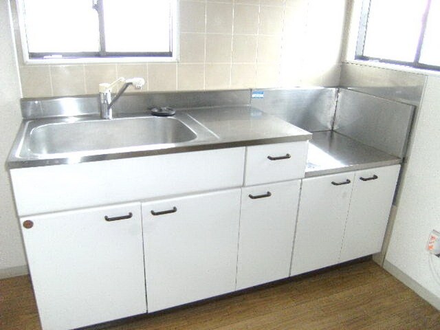 ひまわりハイツの物件内観写真