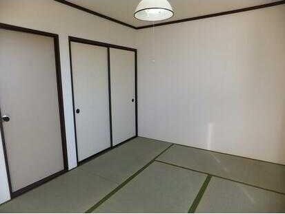 石川ハイツの物件内観写真